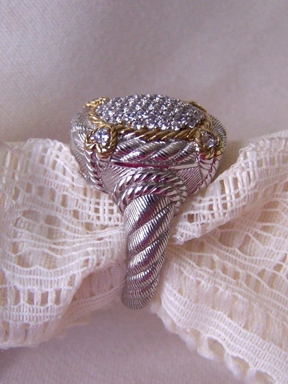 Stunning Judith Ripka Ring 💍 - Picture 8 of 10